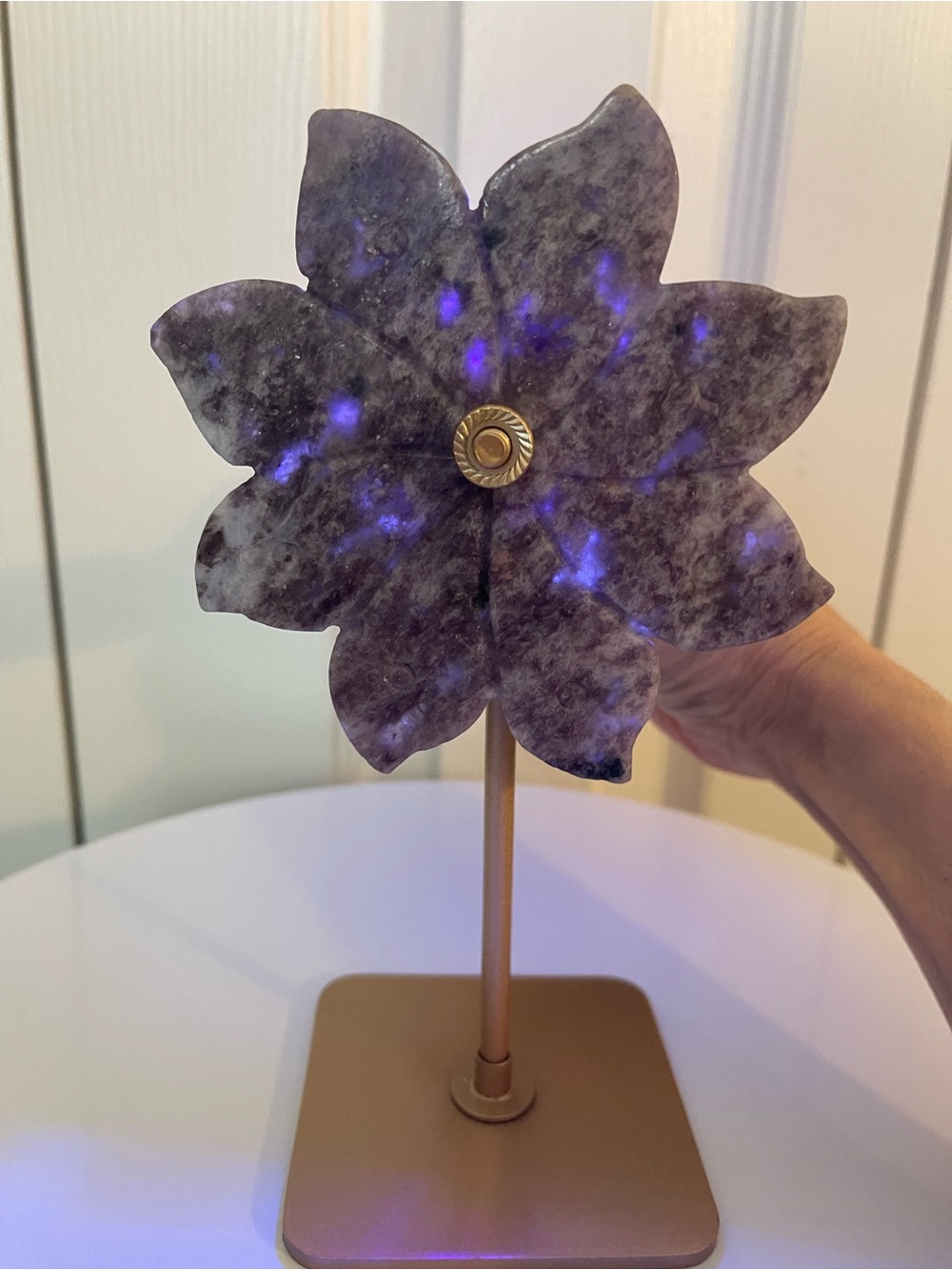 Decorative Purple Flower Spin Sculpture on Gold Stand UV’s